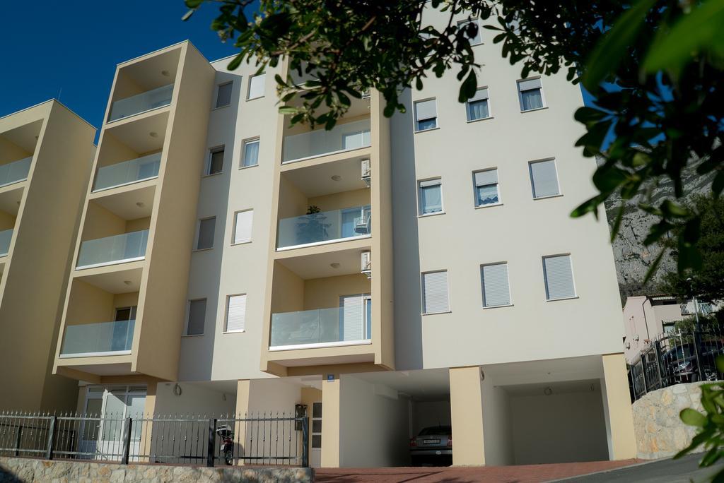 Apartmani Ruzica Makarska Exteriör bild